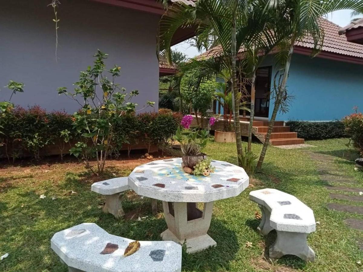 Pawarisa Resort Pathio Dış mekan fotoğraf