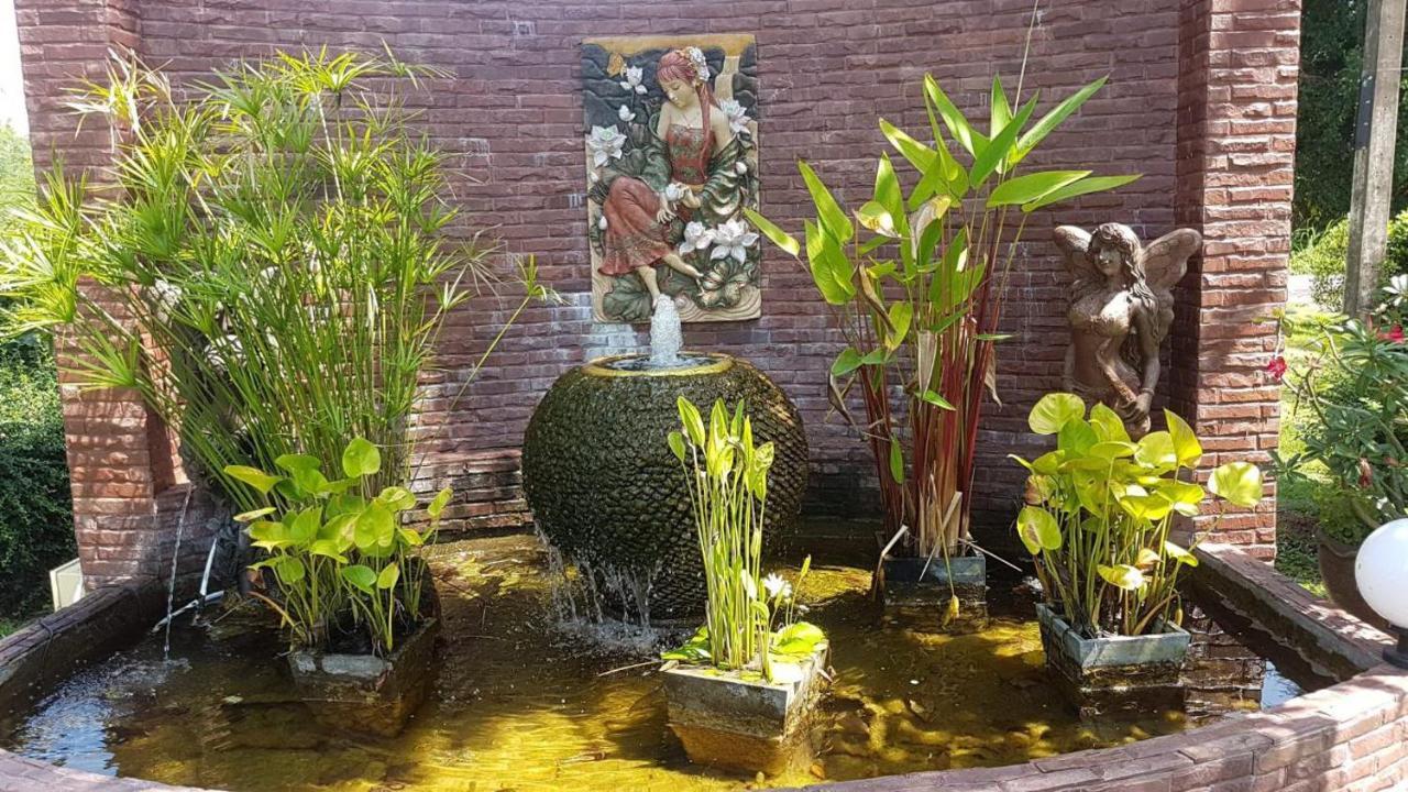 Pawarisa Resort Pathio Dış mekan fotoğraf